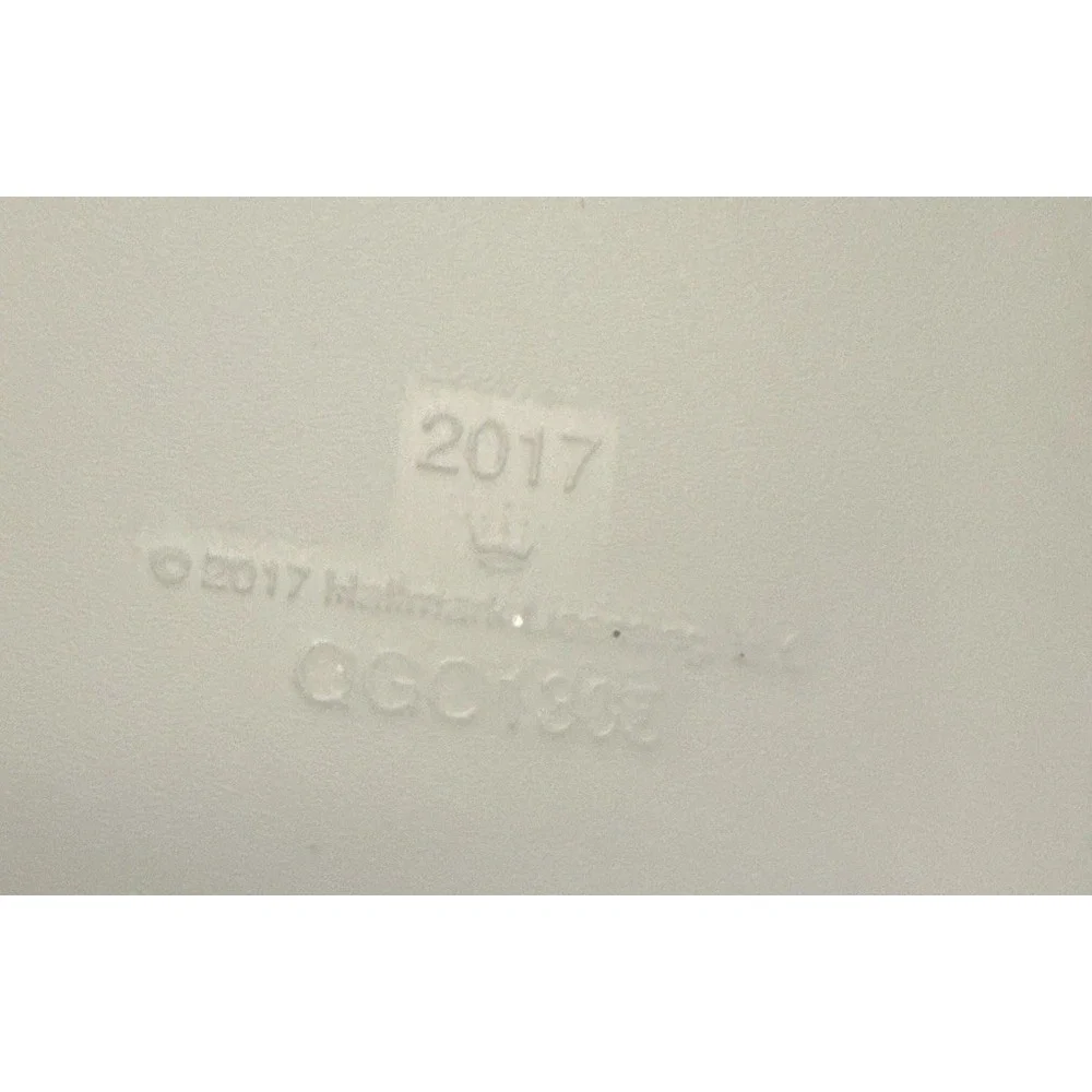 Hallmark Candlelight Service‎ Church Ornament Magic Light Red Roof 2017